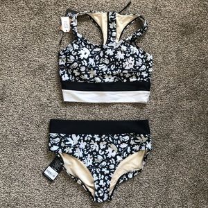 NWT Nani Swimwear Magnolia suit size L